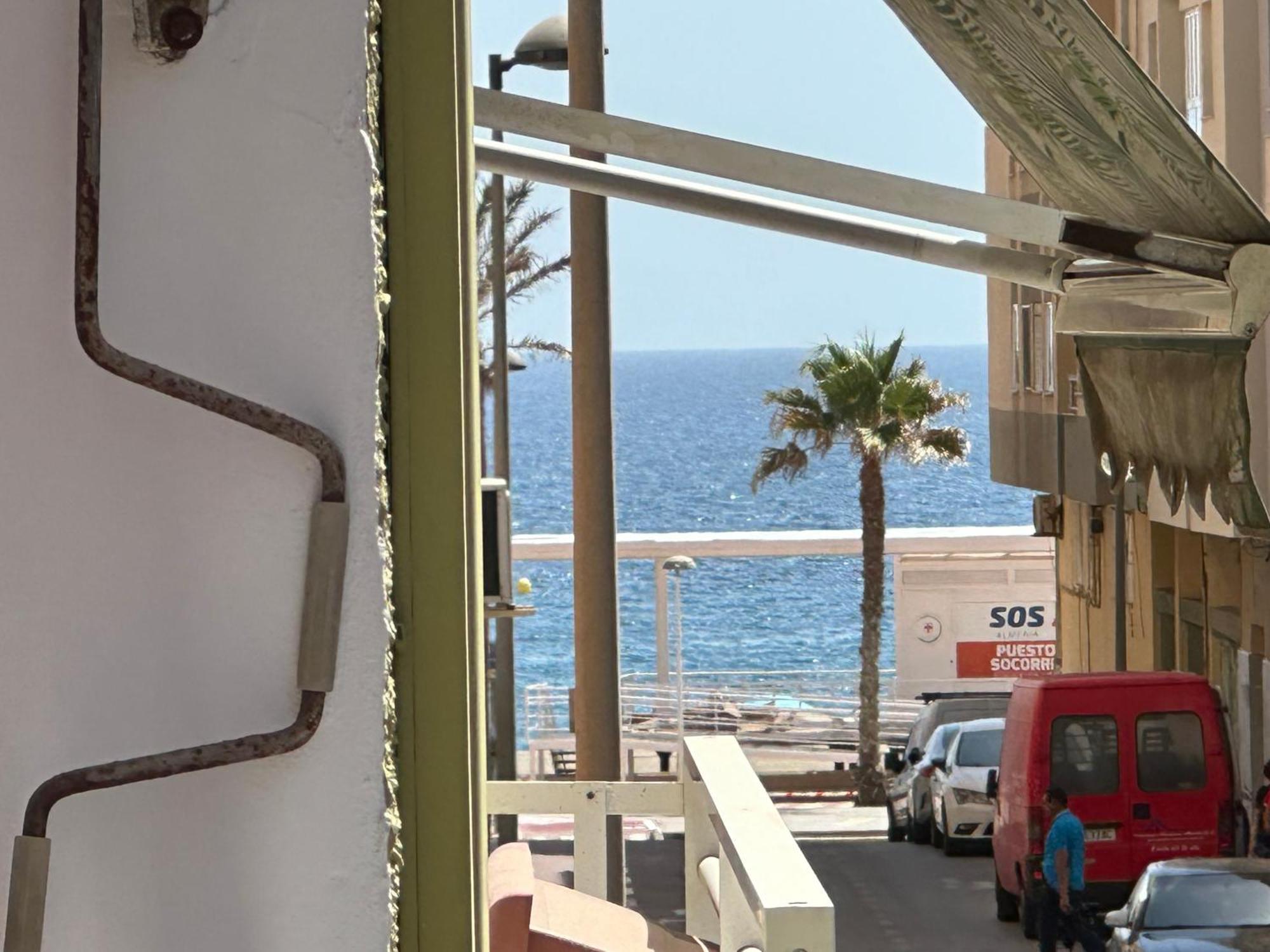 3 A Estrenar En Playa Zapillo Appartement